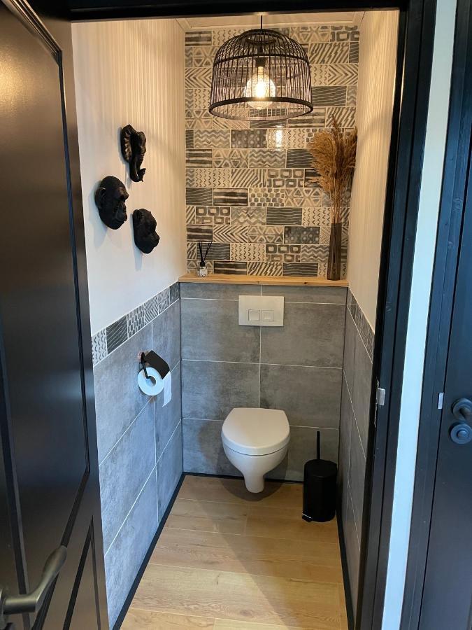 De Heerlykheid Wemeldinge, Vlak Bij Strand En Bos, Ruime Vakantiewoning Met Eigen Patio In De Karakteristieke Dorpsstraat Exterior photo